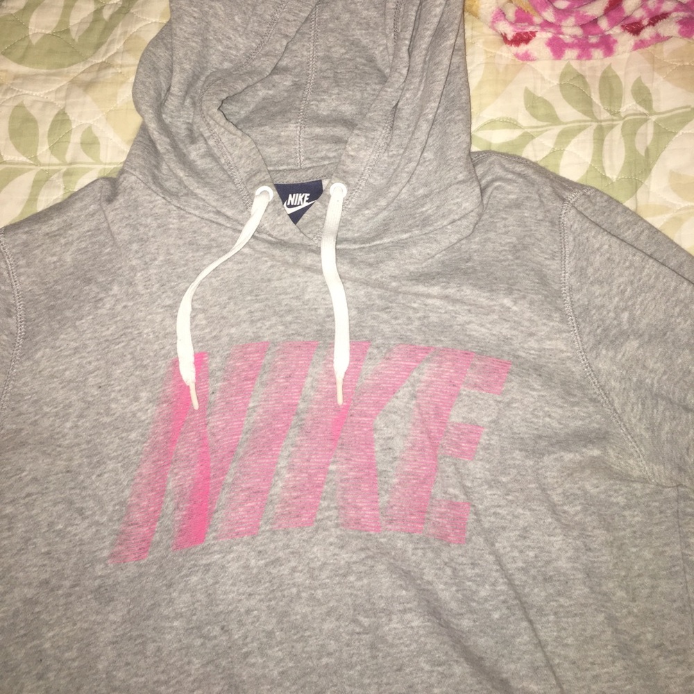 nike hoodie